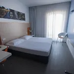 Ih Kaos 4*