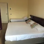Ih Kaos Hotel 4*