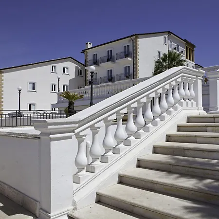 Ih Kaos 4* Agrigente