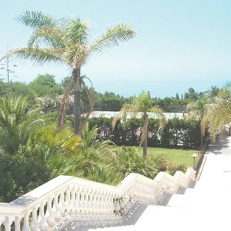 Ih Kaos 4* Agrigente