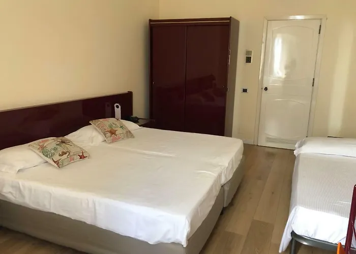 Ξενοδοχείο Ih Kaos 4*