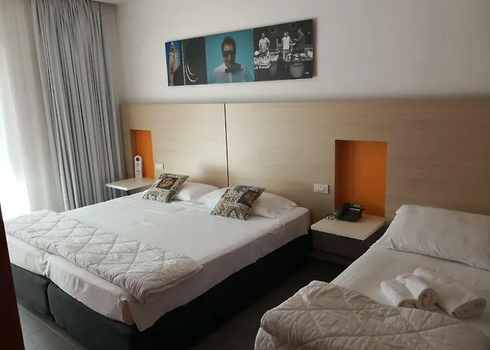 Hotel Ih Kaos 4*